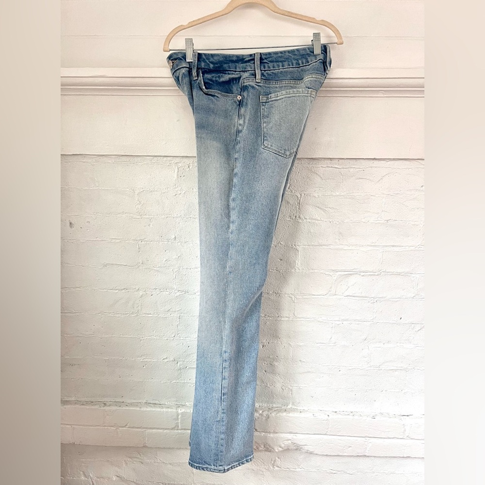 Frame Le Mini Boot in Kerwin Wash Mid Rise Light Wash NWOT Size 28 - Picture 6 of 16